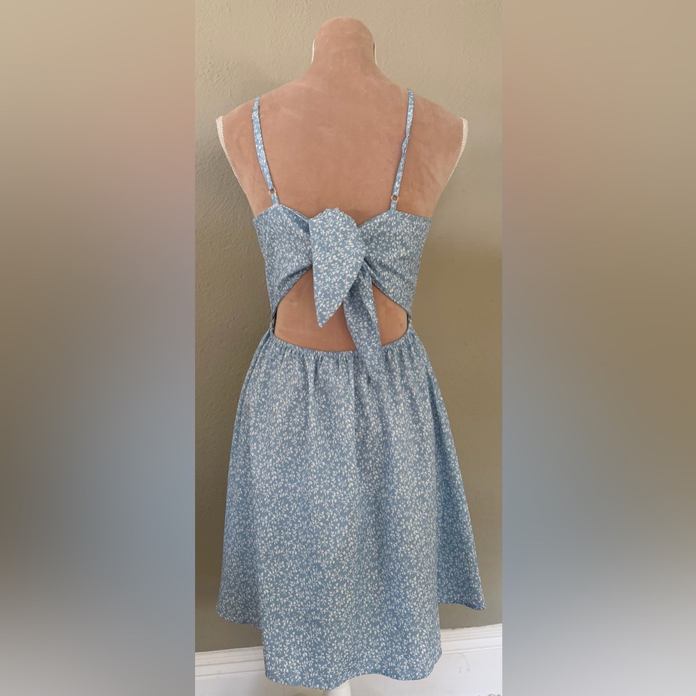 Blue Sleeveless twist knit  Dress - Picture 6 of 11